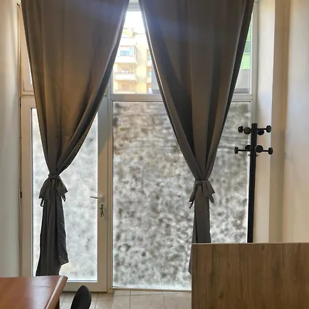 Adapted Office Apartamento Skopie