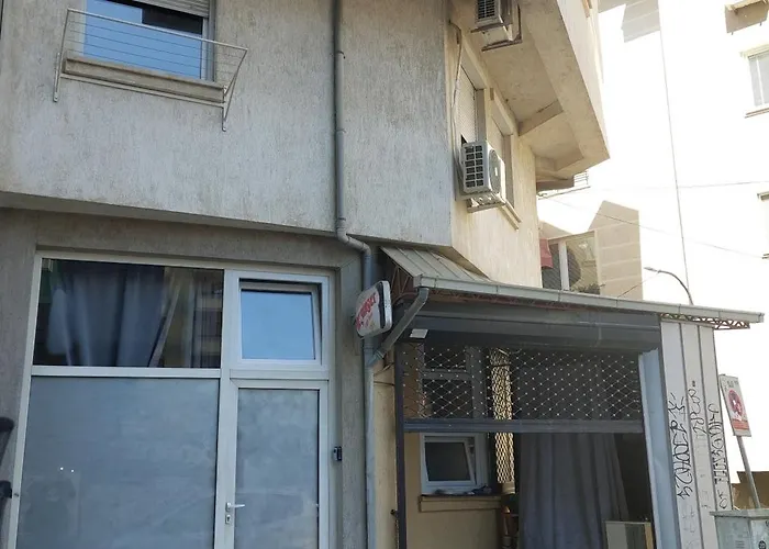 Apartment Adapted Office *